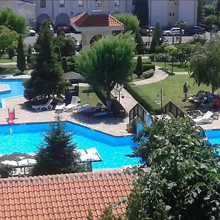 Kombani 3 * Sweti Wlas