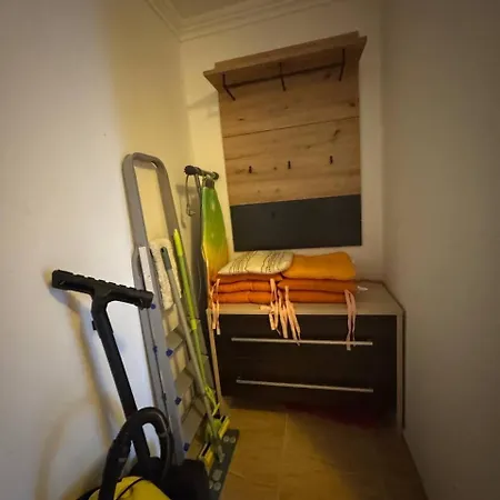 Kombani 3 Sveti Vlas