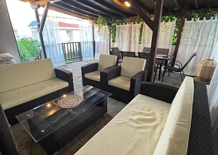 Kombani 3 * Свети Влас