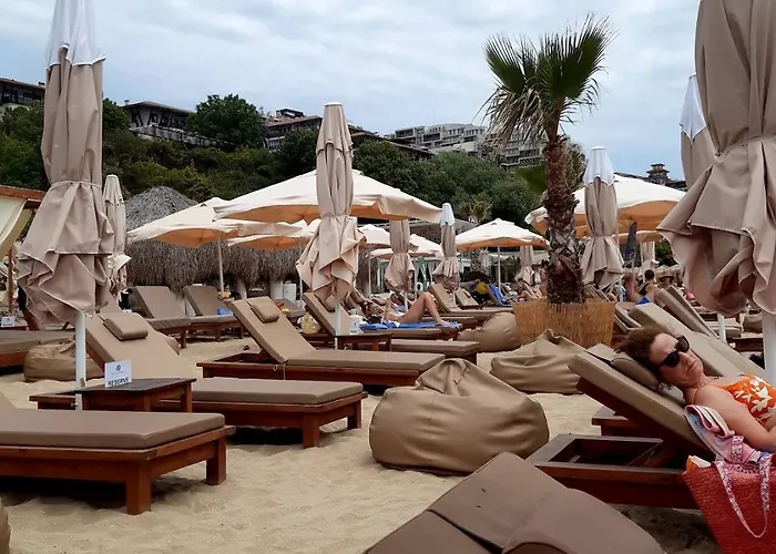 Kombani 3 Свети Влас