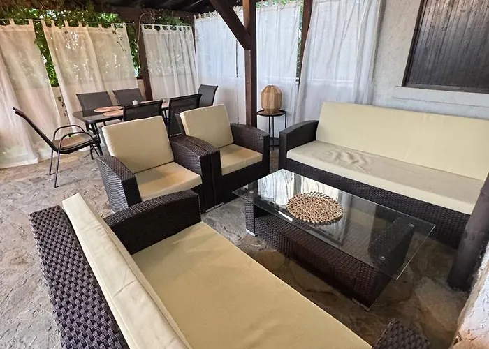 Kombani 3 Апартамент